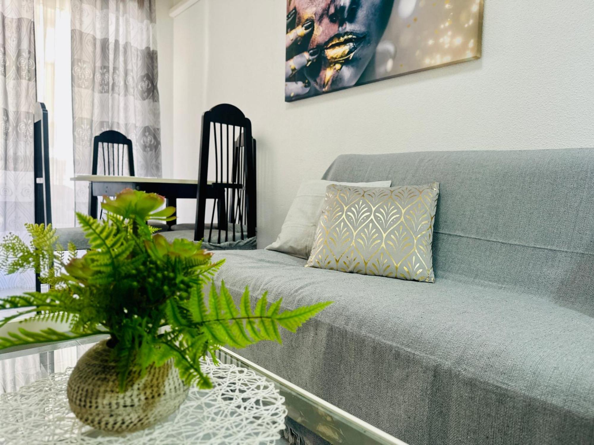 Solymar Torrevieja Apartment Ngoại thất bức ảnh